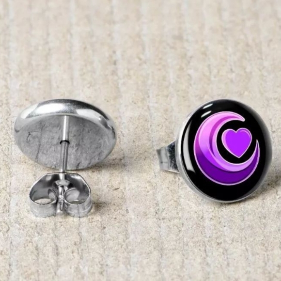 Crescent Moon Heart Stud Earrings - Picture 3 of 4